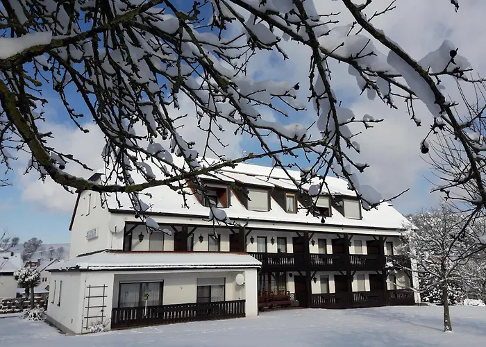 Gruene Au Obernzenn